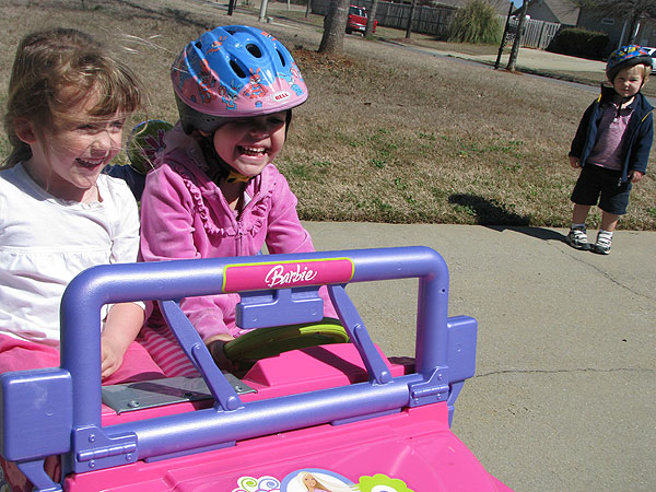 Lauren and Analise driving around in the Jeep.